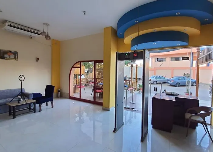 Royal City Hotel
